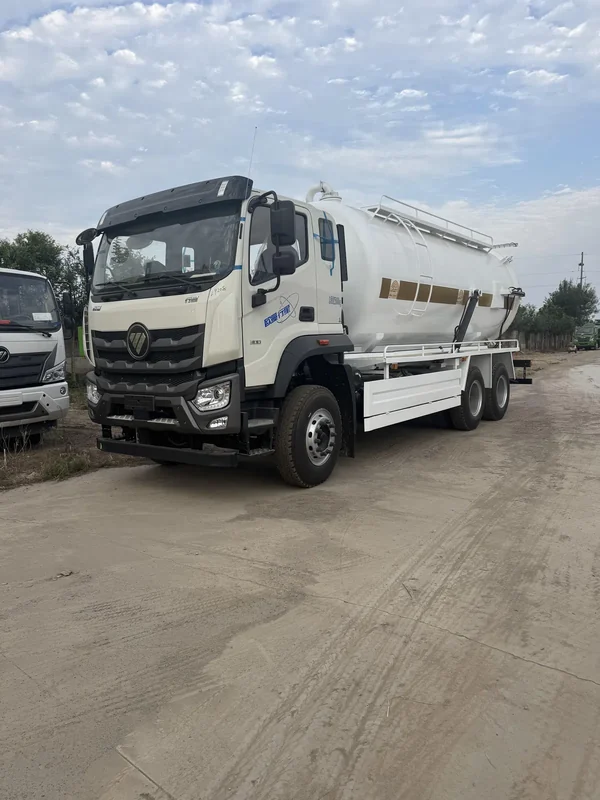 Water Tank Trucks — equipment reference view 1