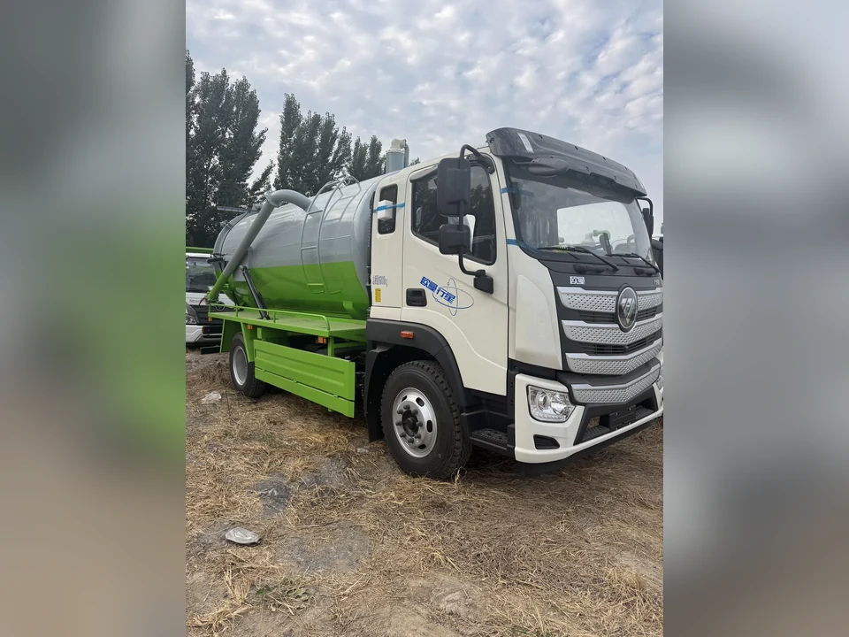 Vacuum Sewage Trucks — equipment reference cover